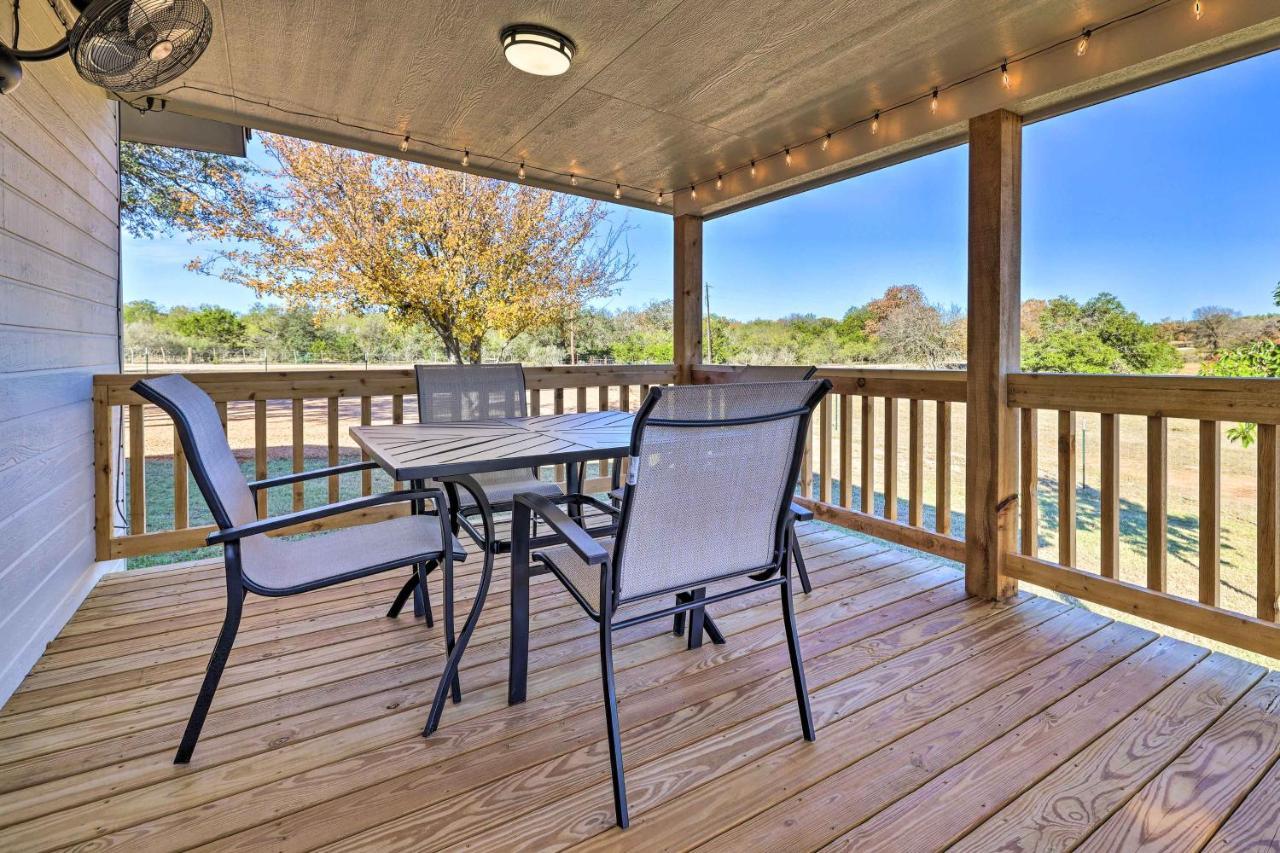 Cozy Fredericksburg Studio Near Wineries! Екстериор снимка